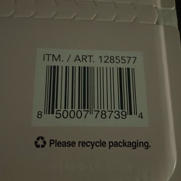 Make Up Eraser Blooms gift set 2 cloths and headband wrap NEW - Picture 2 of 9